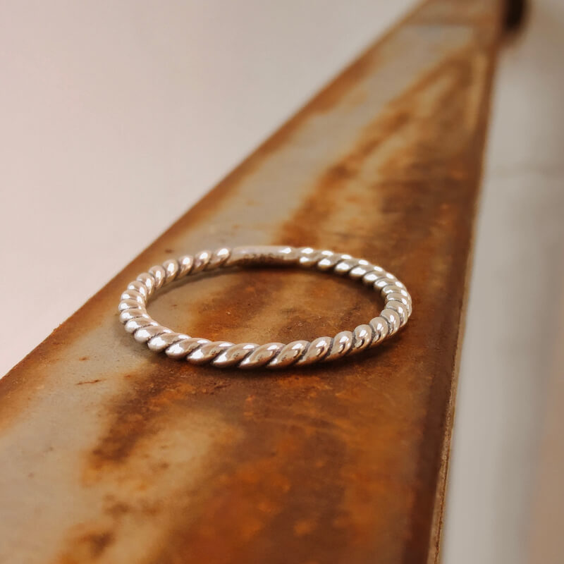 Sterling Silver Western Twist Band Ring