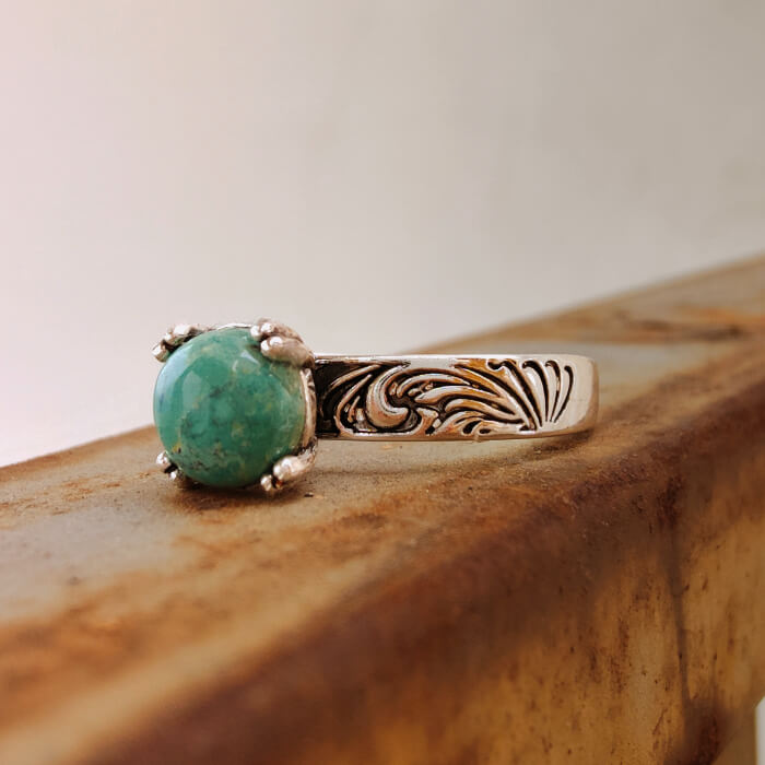 Women Flower Engraved Round Turquoise Western Ring