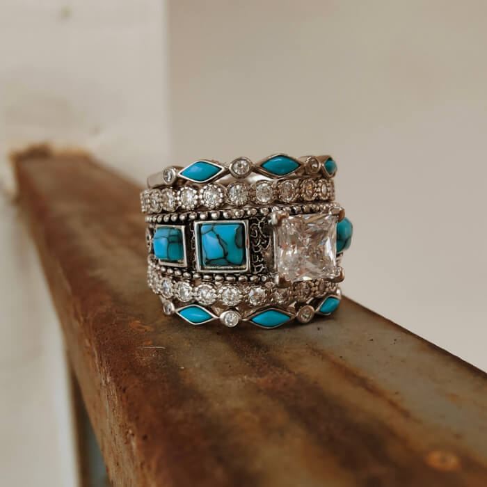 5pc Engraved Princess Diamond Turquoise Engagement Ring Set