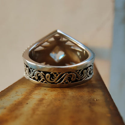 Western Symbol Princess Diamond Engraved Rustic Wedding Rings