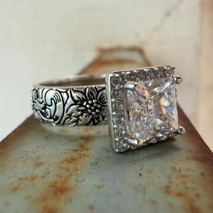 Western Square Engraved Flower Women Engagement Ring with Diamond Halo