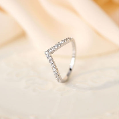 Sterling Silver V Shape Zircon Band Ring