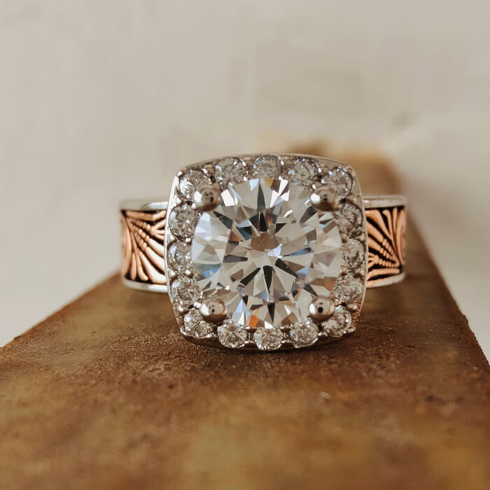 Western Engraved Round Cut Rose Gold  Engagement Ring with Diamond Halo