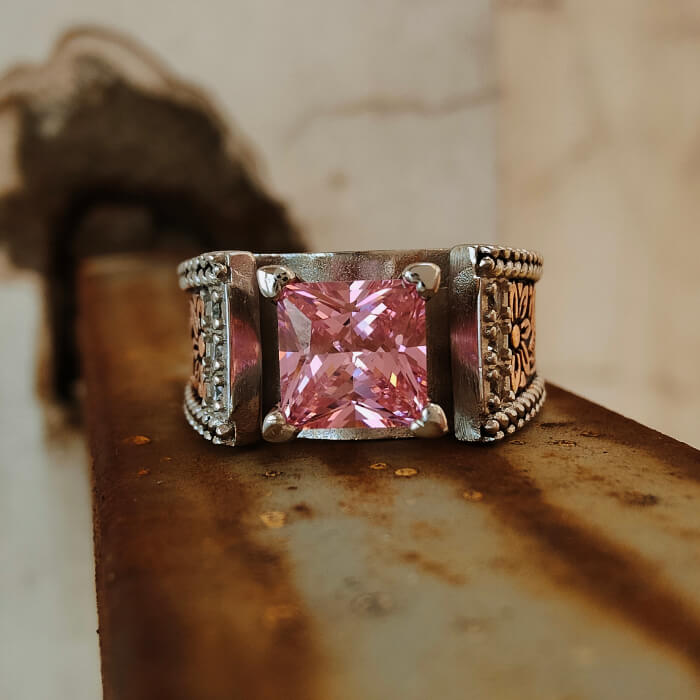 Women Rope Edge Flower Pink Princess Cut Western Style Wedding Rings