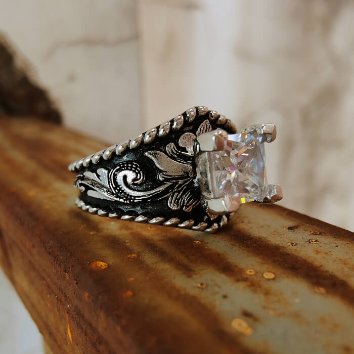 Women Rope Edge Flower Princess Cut Western Style Wedding Rings