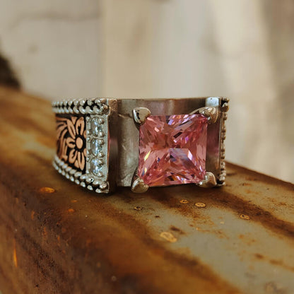 Women Rope Edge Flower Pink Princess Cut Western Style Wedding Rings