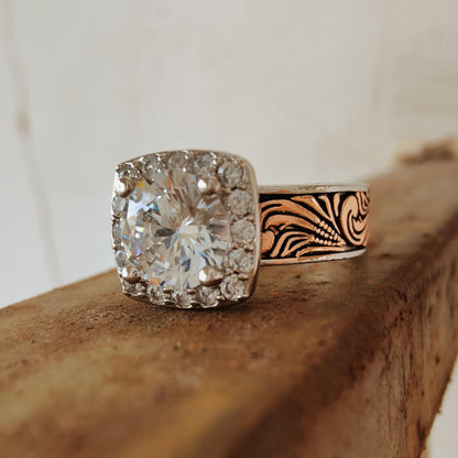 Western Engraved Round Cut Rose Gold  Engagement Ring with Diamond Halo