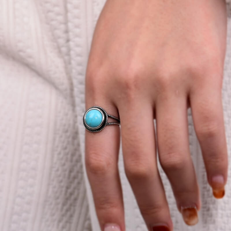 Women Western Round Turquoise Ring