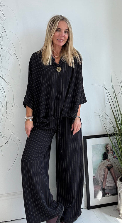 Last Day 50% OFF🔥2025 New Ladies' Collar Striped Loose Casual Suit