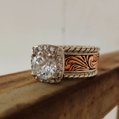 Engraved Round Diamond Rose Gold  Western Wedding Ring Sets