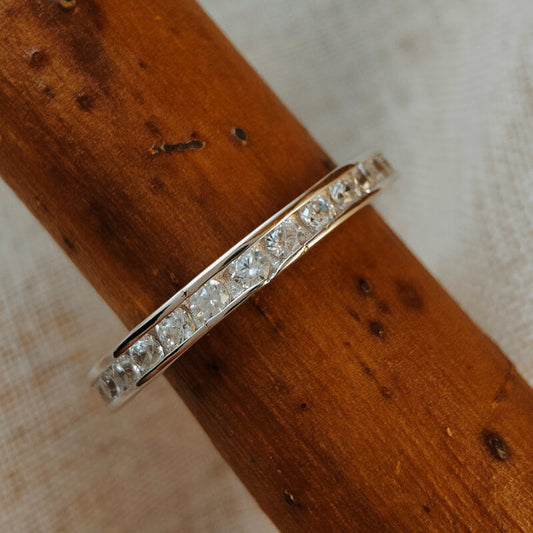 Sterling Silver Moissanite Inaly Band Ring