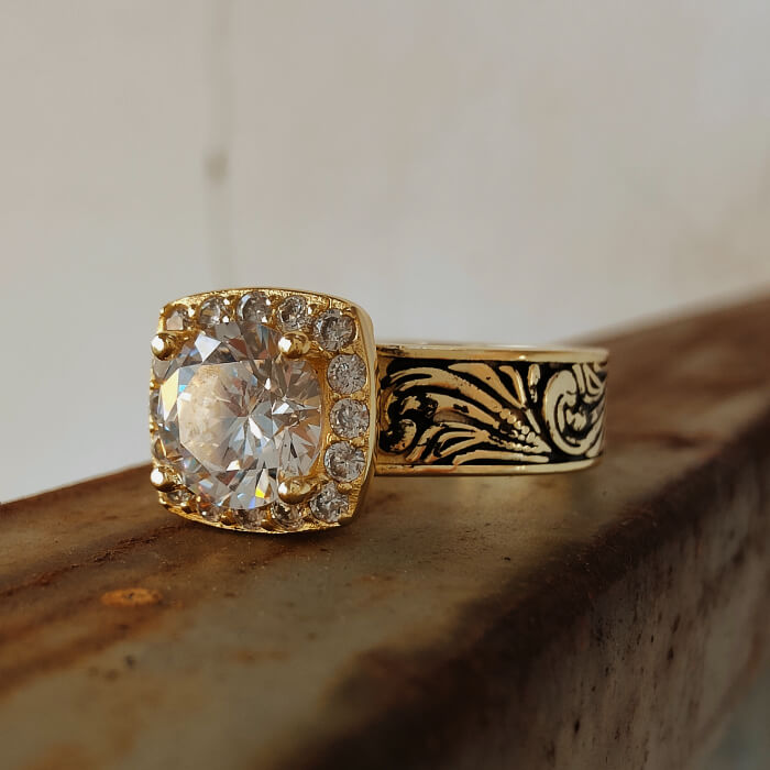 14k Gold Engraved Rustic Western Wedding Rings