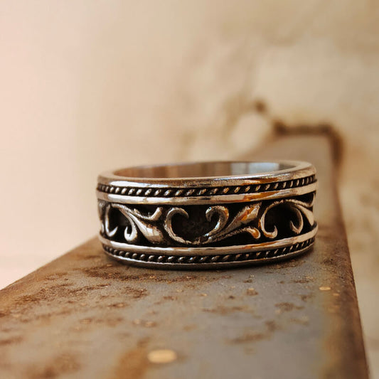 Retro Steel Flower Western Band Ring for Men