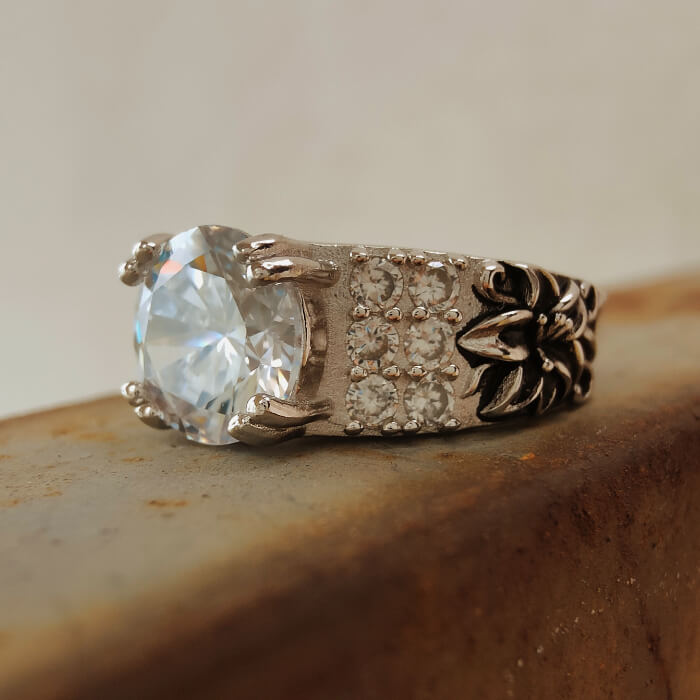 Lily Flower Classic Round Cut Western Wedding Ring